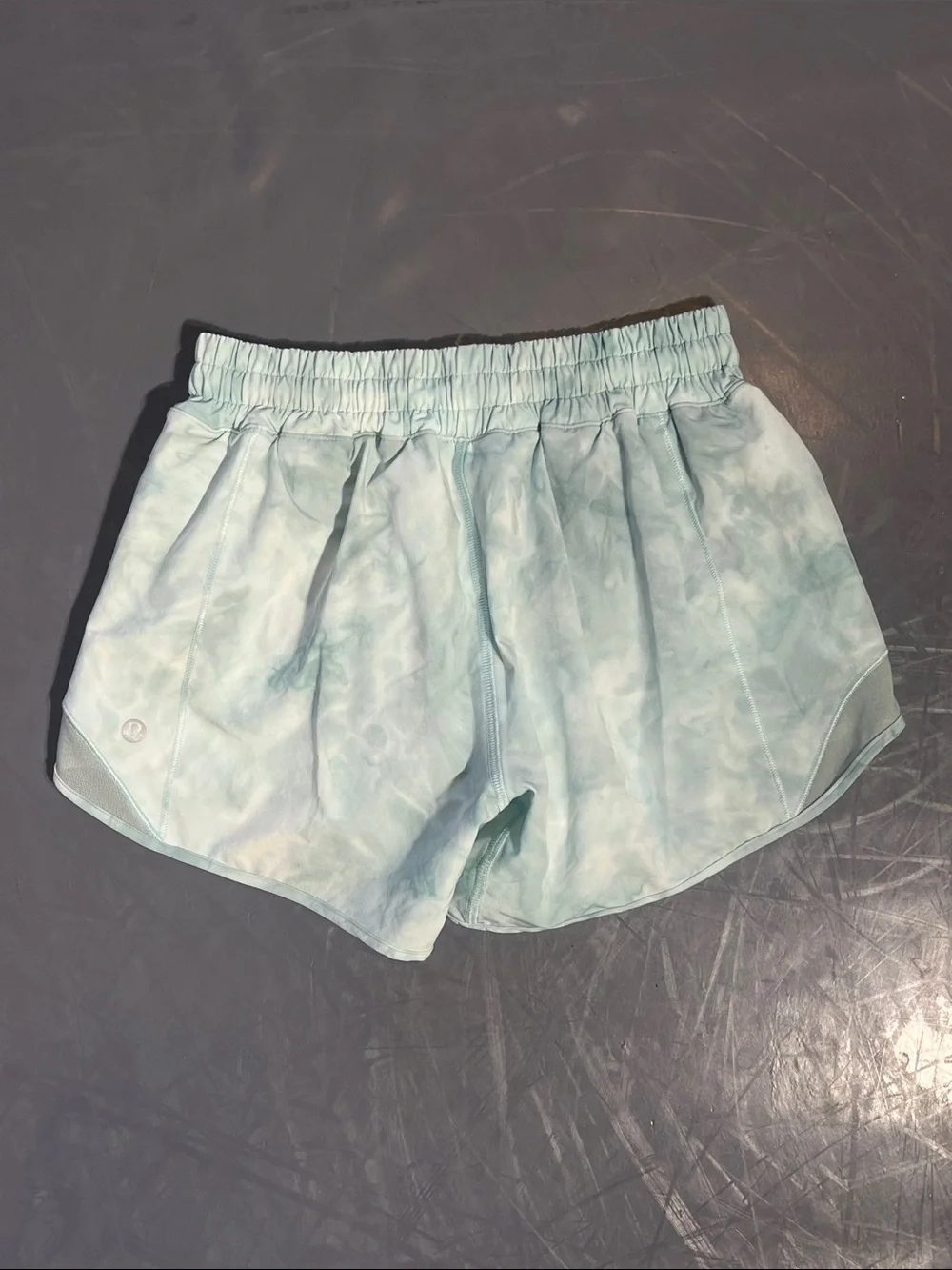 lululemon Hotty Hot Low Rise Short 4